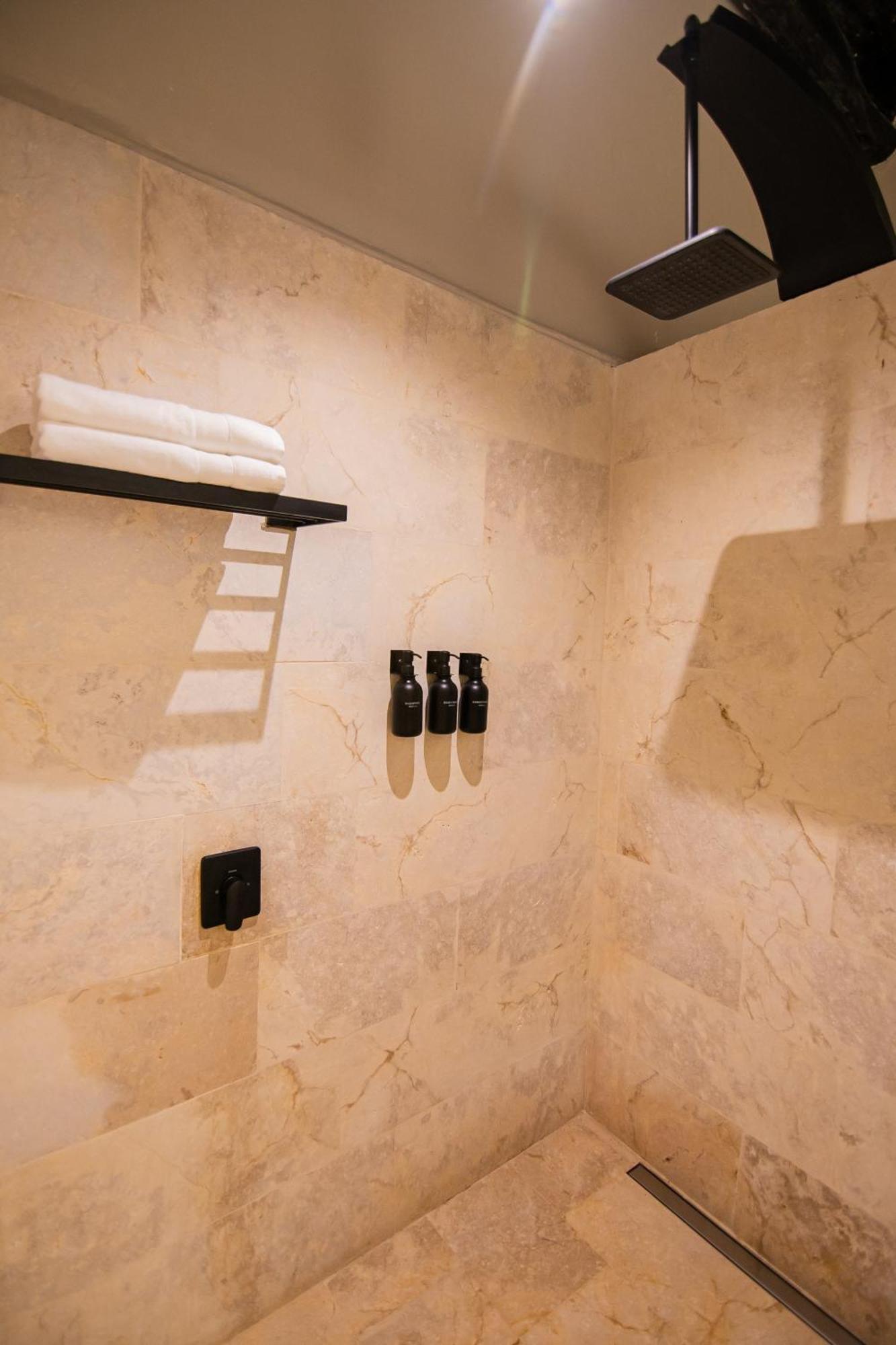 Scalea Di Mare Hotel Cartagena Ngoại thất bức ảnh